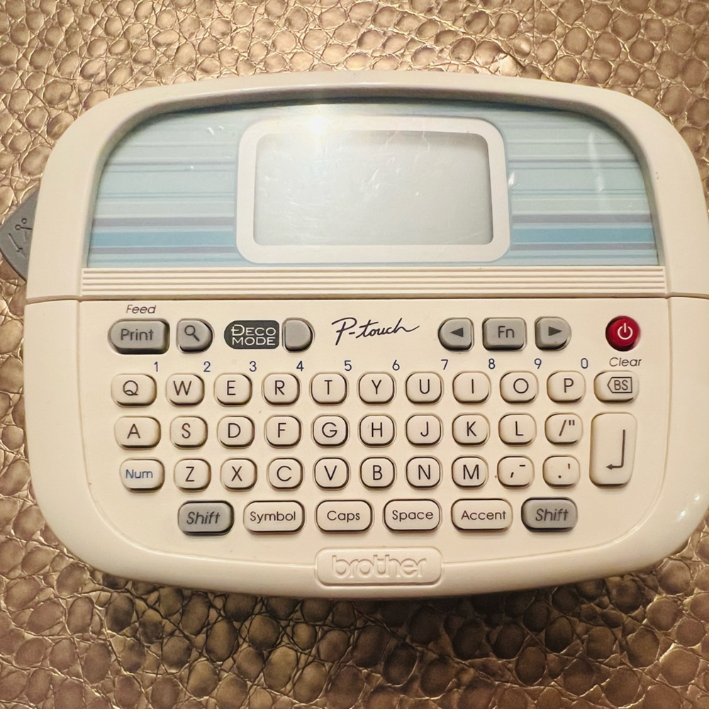 NWOT Brother PT-90 Label Maker in Gray and White Includes Tape